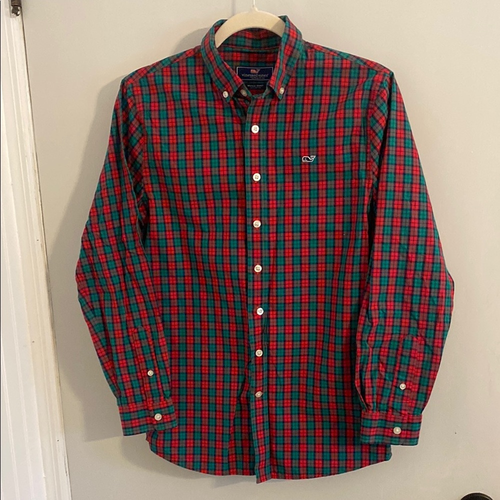 Vineyard Vines Red and Green Casual Button Down Shirt
